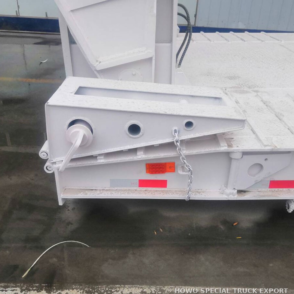 Semi-remorque porte-engins col de cygne démontable hydraulique 3 essieux 80 t 3 AXLE 80TON LOWBOY TRAILER — photo 3 sur 6