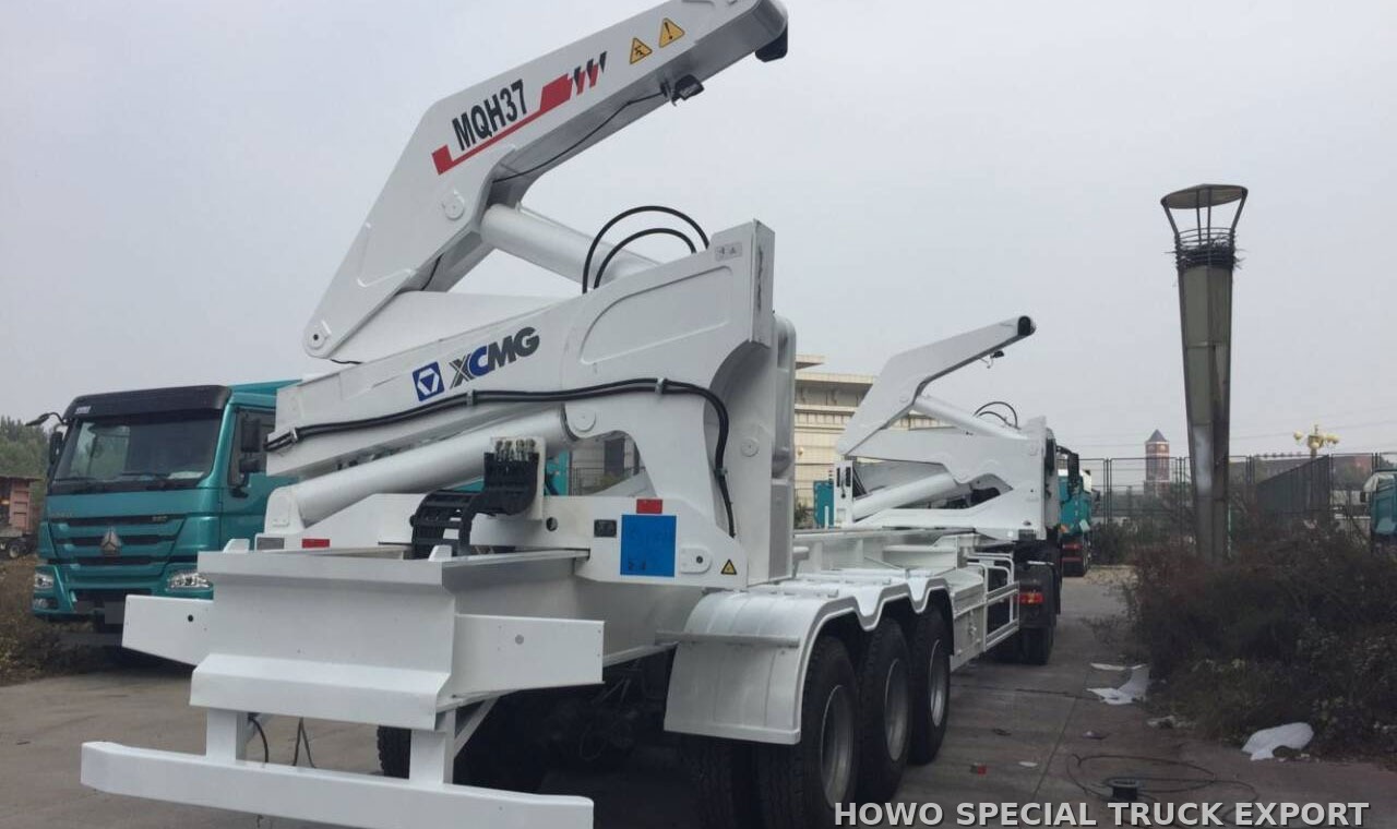 Semi-remorque à chargement latéral 3 essieux 40 ft avec grue XCMG 3 AXLE SIDE LOADER CRANE TRAILER — photo de détail 3 sur 4
