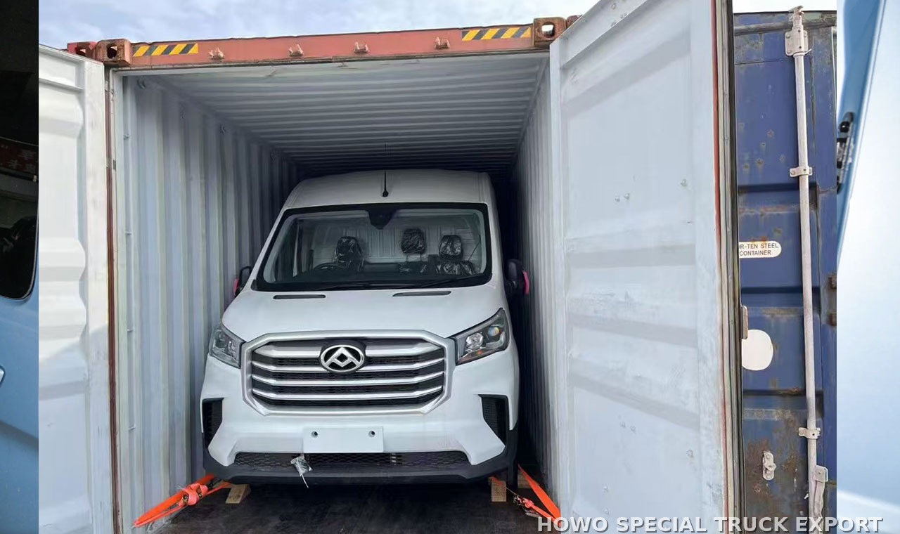 Minibus électrique Foton EVM2 12 places FOTON 12 SEATS ELECTRIC PASSENGER VAN EVM2 — traitement anticorrosion par cire et préparation pour l’expédition maritime en RORO