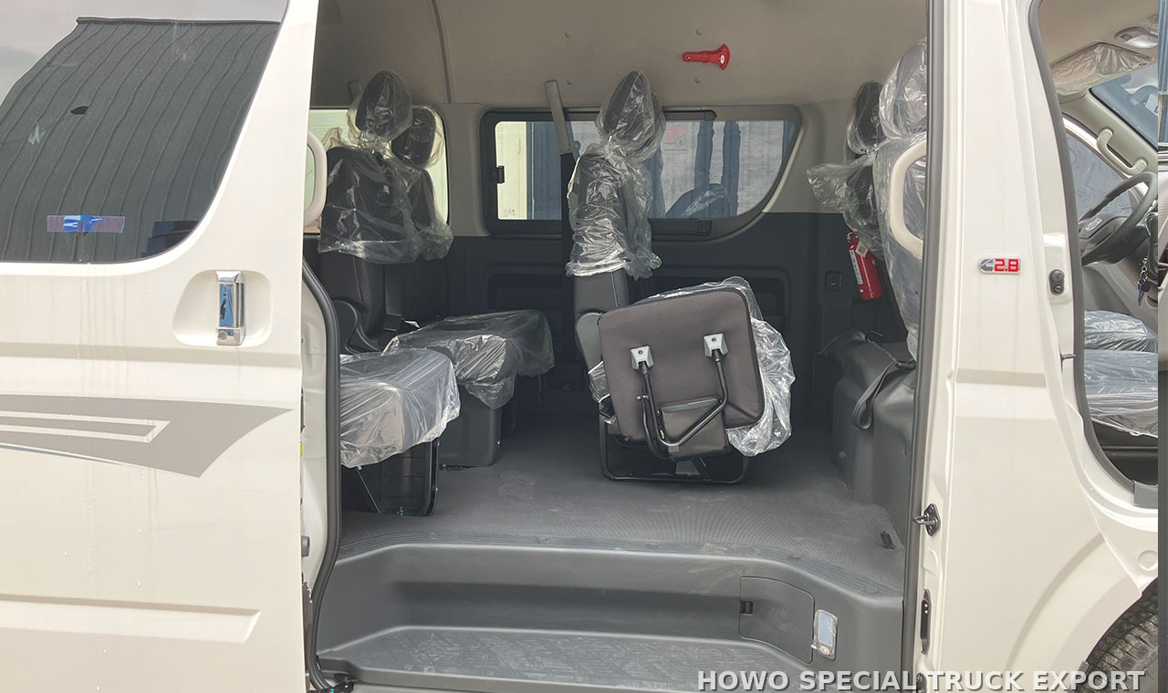 Minibus Foton G9 16 places essence FOTON G9 16 SEATS GASOLINE PASSENGER VAN — photo de détail 4 sur 4