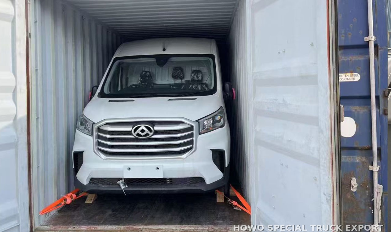 Minibus Foton G9 16 places essence FOTON G9 16 SEATS GASOLINE PASSENGER VAN — traitement anticorrosion par cire et préparation pour l’expédition maritime en RORO