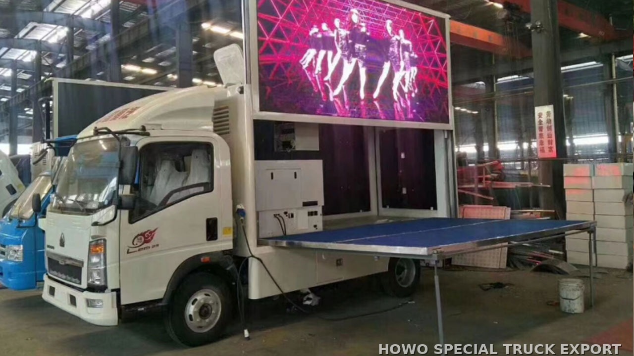 Camion publicitaire / roadshow HOWO 4x2 HOWO 4X2 ROADSHOW ADVERTISEMENT TRUCK — photo de détail 1 sur 4