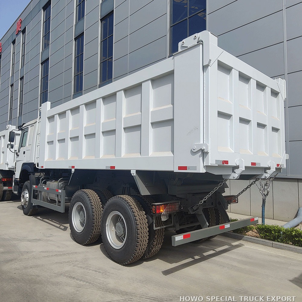 Camion-benne HOWO 6x4 371 ch HOWO 6X4 DUMP TRUCK 371HP — photo 3 sur 6