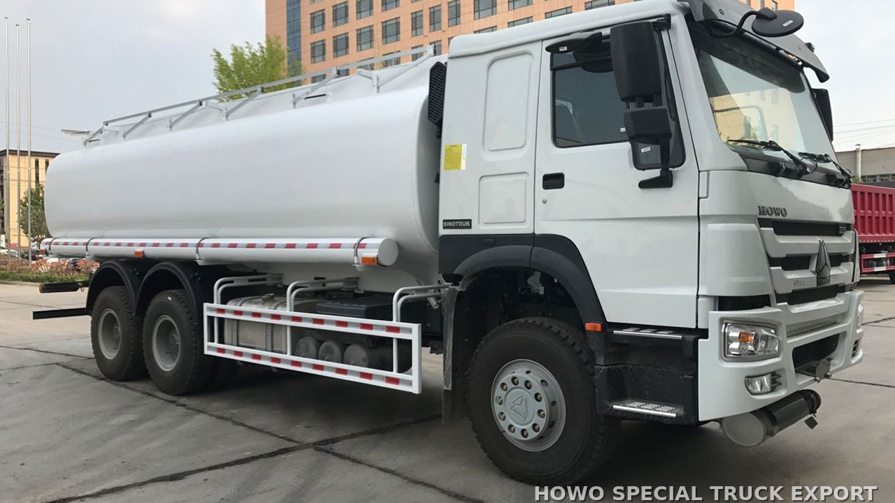Camion-citerne à carburant HOWO 6x4 20 000 L HOWO 6X4 FUEL TRUCK 20000L — photo de détail 1 sur 4
