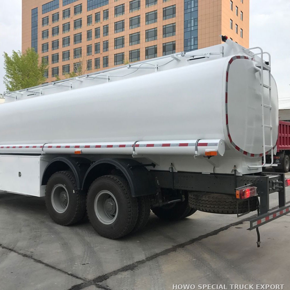 Camion-citerne à carburant HOWO 6x4 20 000 L HOWO 6X4 FUEL TRUCK 20000L — photo 3 sur 6