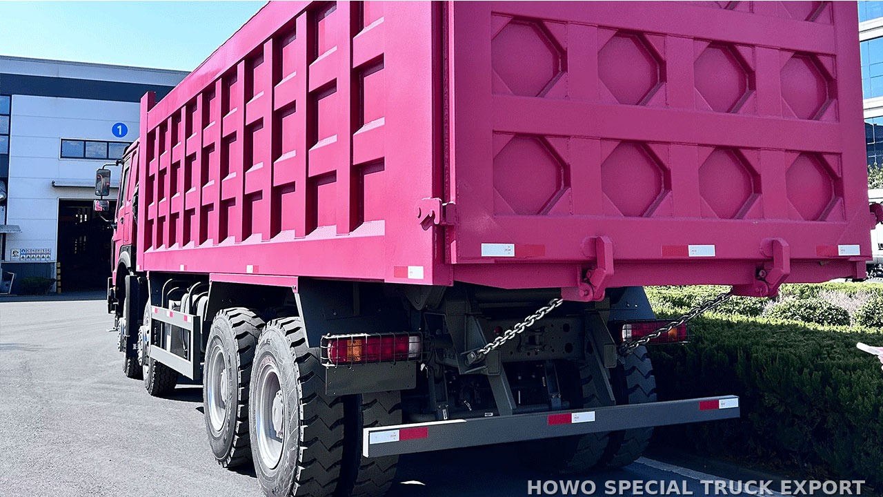 Camion-benne HOWO 8x4 400 ch HOWO 8X4 TIPPER TRUCK 400HP — photo de détail 3 sur 4