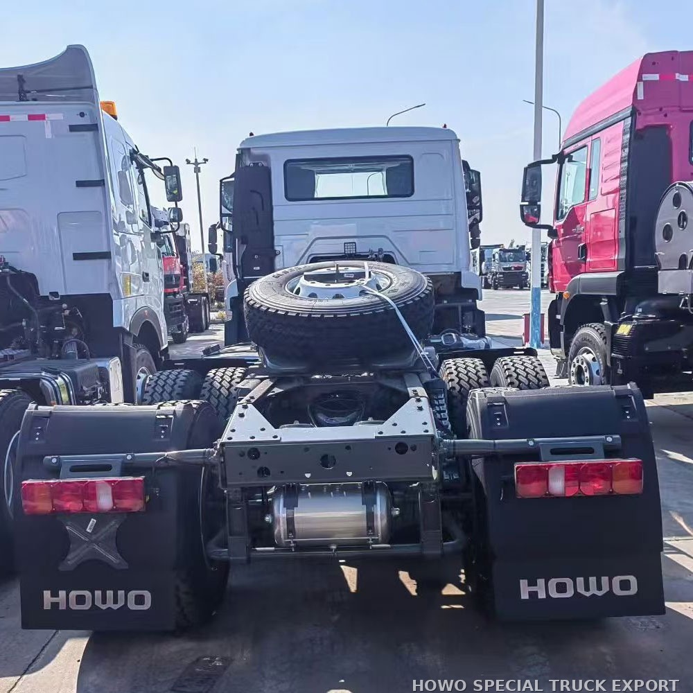 Tracteur routier HOWO NX 6x4 400 ch (10 roues) HOWO NX 6X4 10WHEELS 400HP TRUCK HEAD — photo 4 sur 6