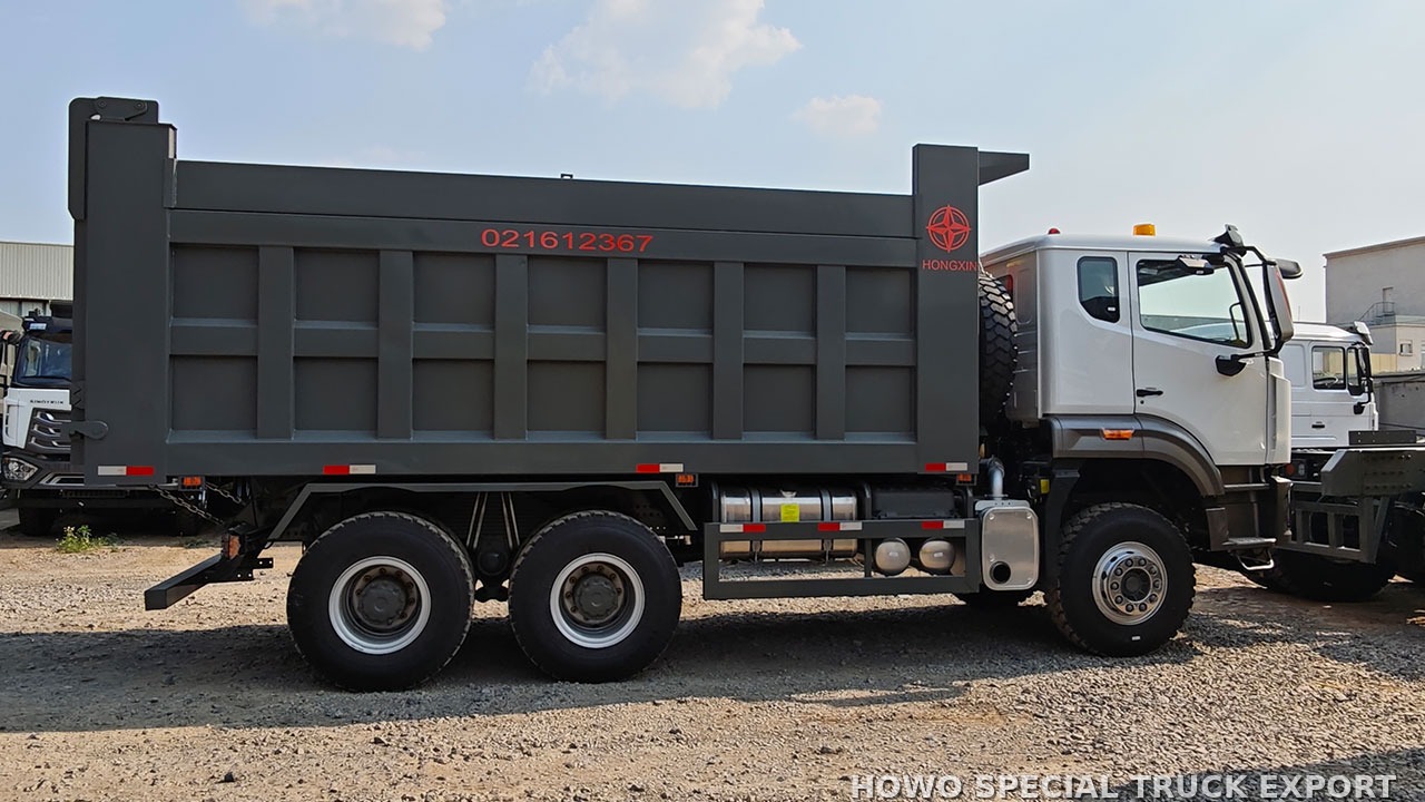 Camion-benne HOWO NX 6x4 371 ch HOWO NX 6X4 DUMP TRUCK 371HP — photo de détail 2 sur 4