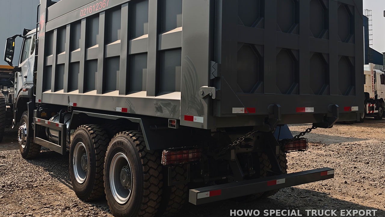 Camion-benne HOWO NX 6x4 371 ch HOWO NX 6X4 DUMP TRUCK 371HP — photo de détail 4 sur 4