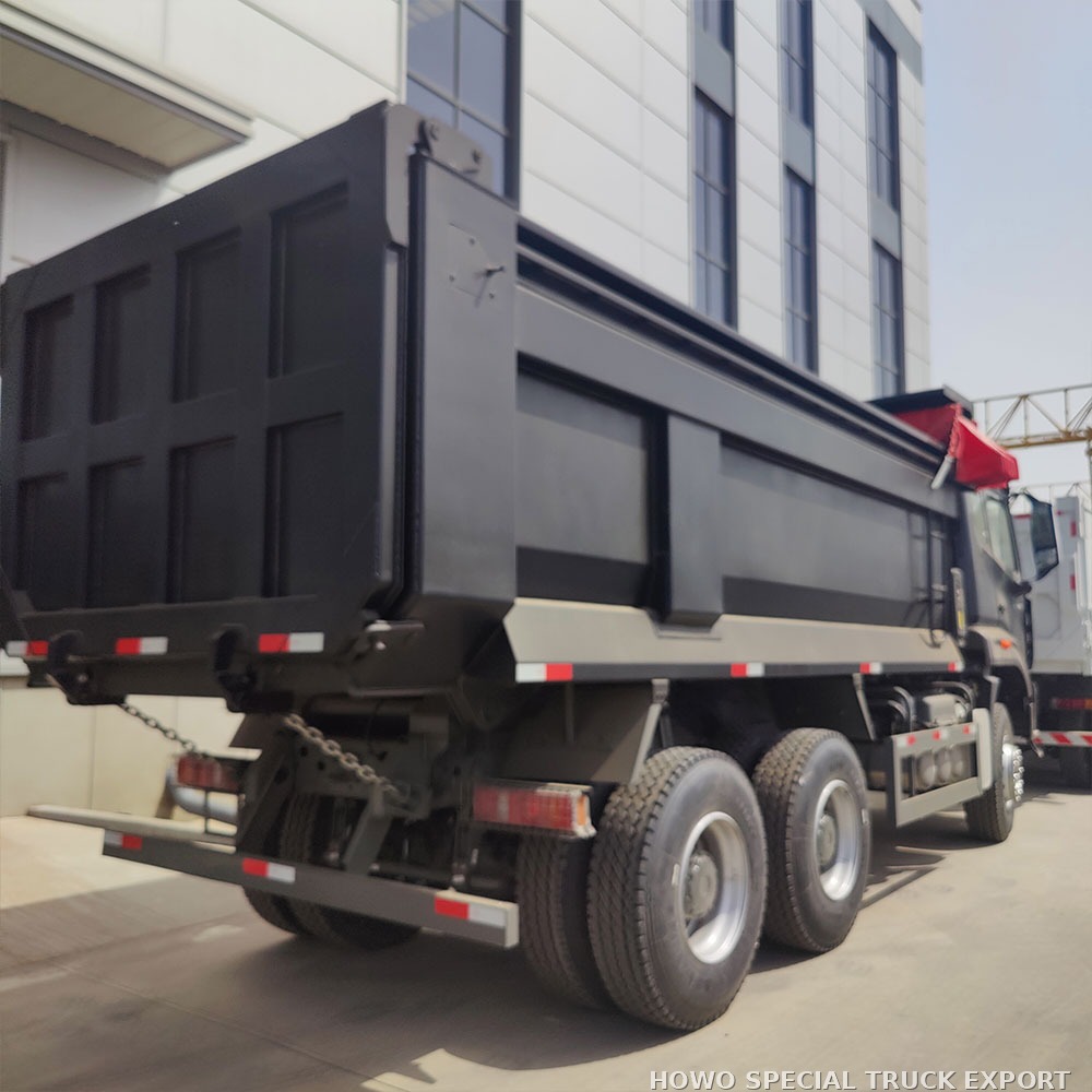 Camion-benne HOWO NX 8x4 400 ch HOWO NX 8X4 DUMP TRUCK 400HP — photo 4 sur 6