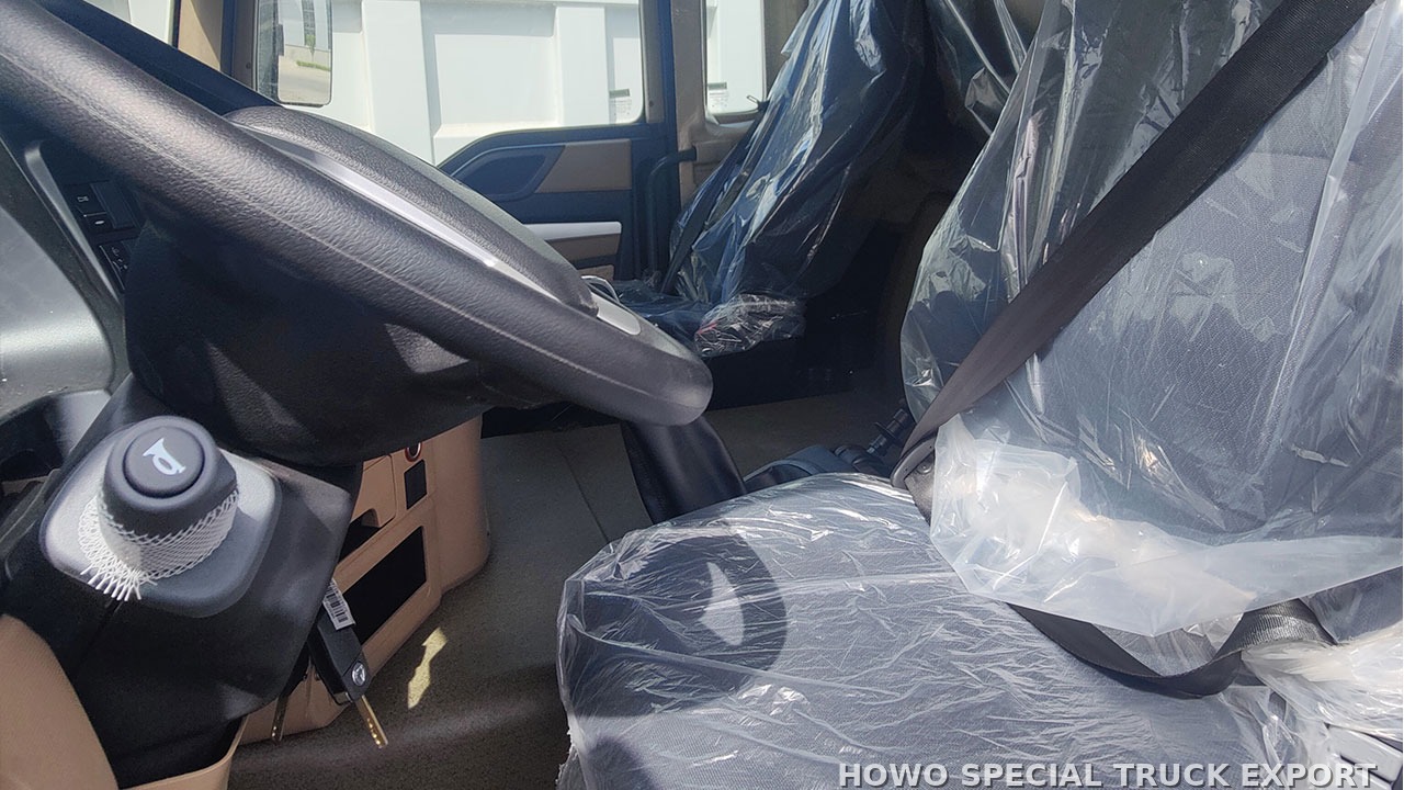 Camion-benne HOWO TX 8x4 400 ch HOWO TX 8X4 DUMP TRUCK 400HP — photo de détail 2 sur 4