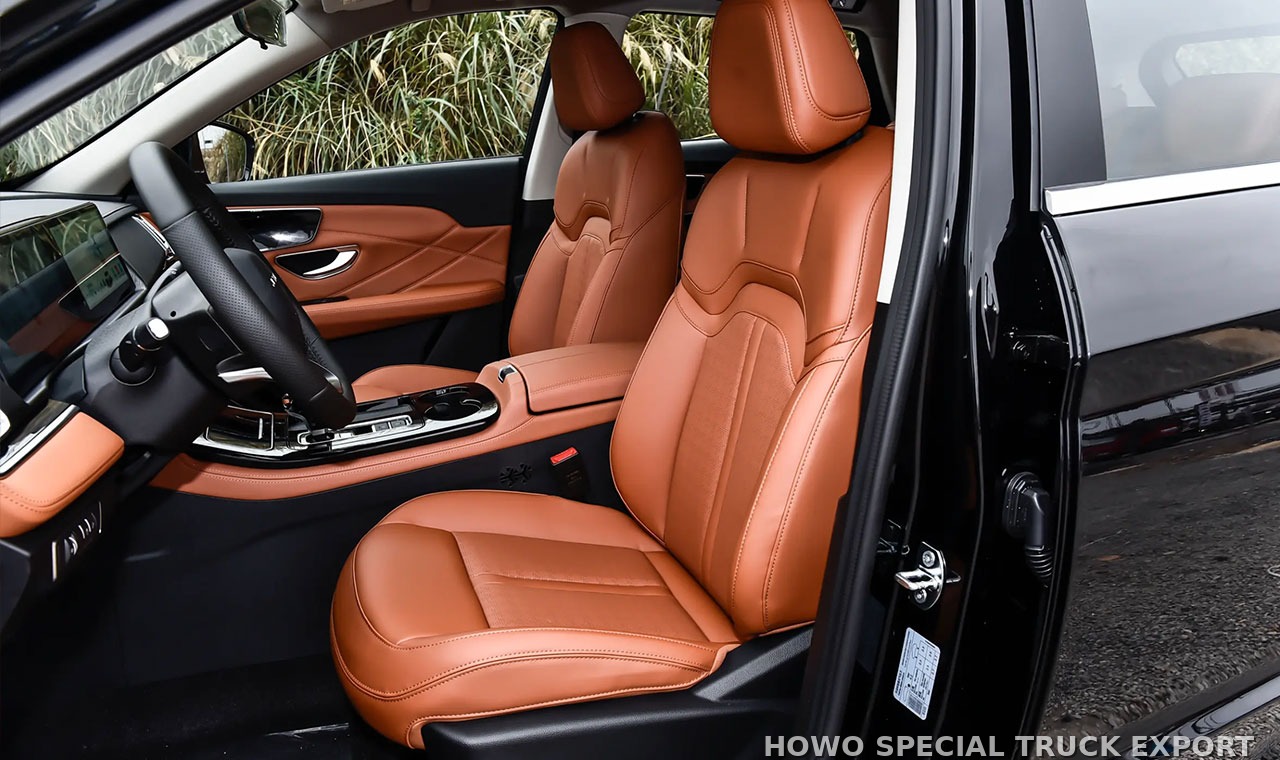 Jetour X70 Plus essence JETOUR X70 PLUS GASOLINE CAR — photo de détail 3 sur 4
