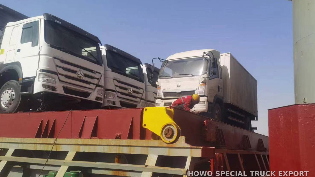 Tracteur routier HOWO 6x4 d’occasion reconditionné REFURBISHED USED HOWO 6X4 TRACTOR TRUCK — traitement anticorrosion par cire et préparation pour l’expédition maritime en RORO