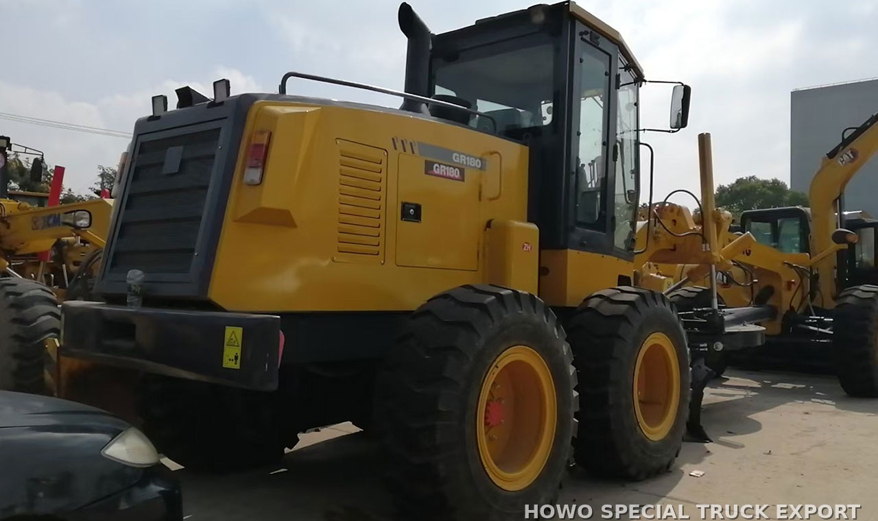 Niveleuse XCMG GR215 XCMG GR215 MOTOR GRADER — photo de détail 3 sur 4