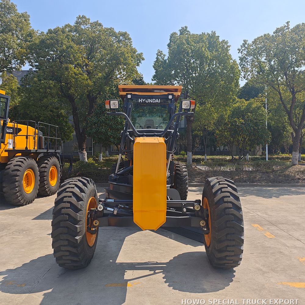 Niveleuse XCMG GR215 XCMG GR215 MOTOR GRADER — photo 4 sur 6