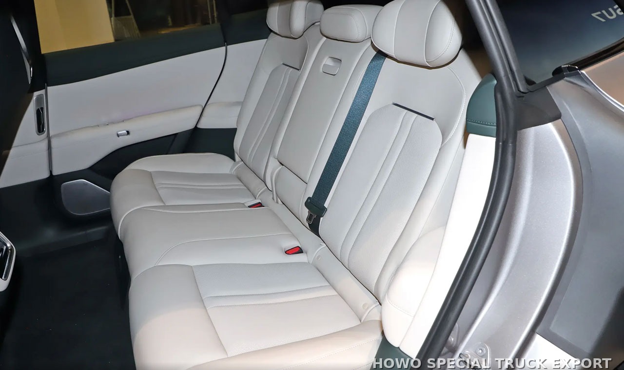 Xiaomi Yu7 Max 4x4 électrique longue autonomie XIAOMI YU7 MAX 4X4 ELECTRIC CAR — photo de détail 4 sur 4